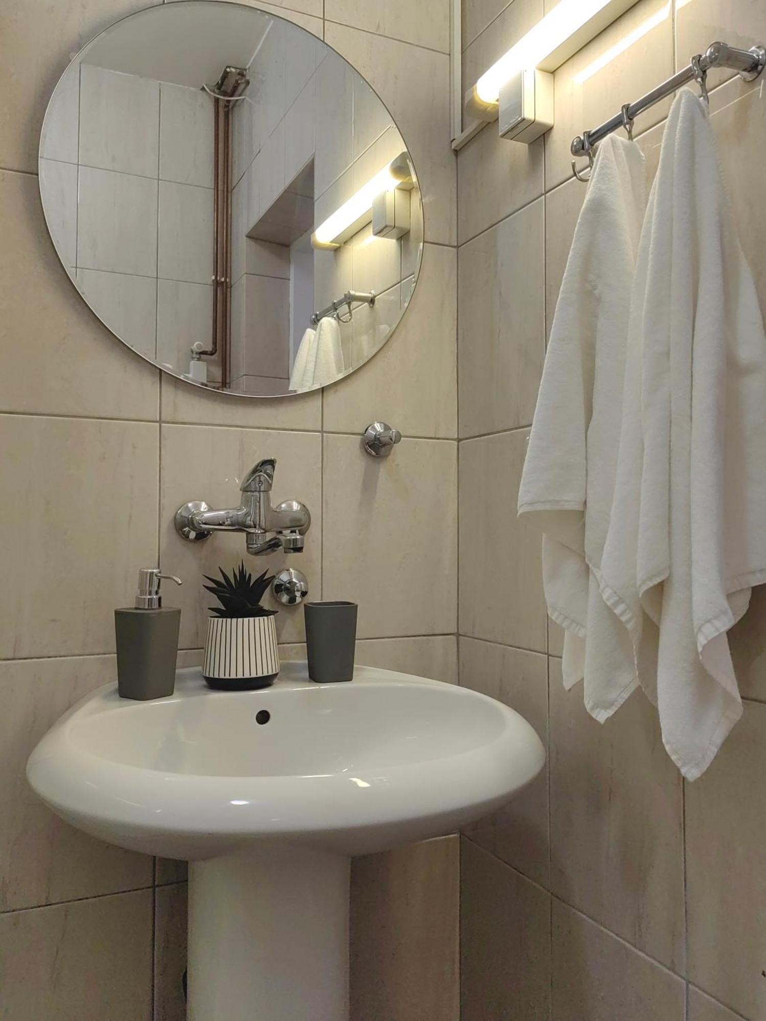 Orient Apartman Sremska Kamenica Exterior foto